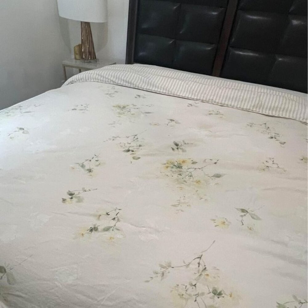 Ralph Lauren LAKEVIEW 100% Cotton White Yellow Floral QUEEN REVERSIBLE Comforter